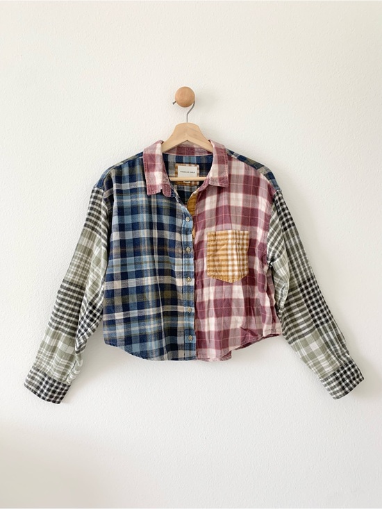 American Eagle Outfitters Tops - American Eagle Blue Green Black Yellow Pink Plaid Button Down Top Medium